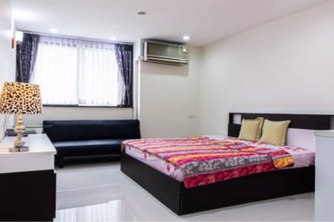 Кондоминиум с 3 спальнями в Клонг Тоэй, Бангкок, Таиланд № 123647 - фото 6