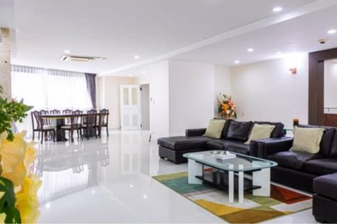 Кондоминиум с 3 спальнями в Клонг Тоэй, Бангкок, Таиланд № 123647 - фото 8