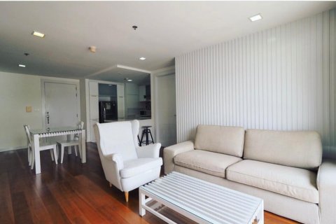 Кондоминиум с 2 спальнями в Ваттхане, Бангкок, Таиланд № 123649 - фото 4