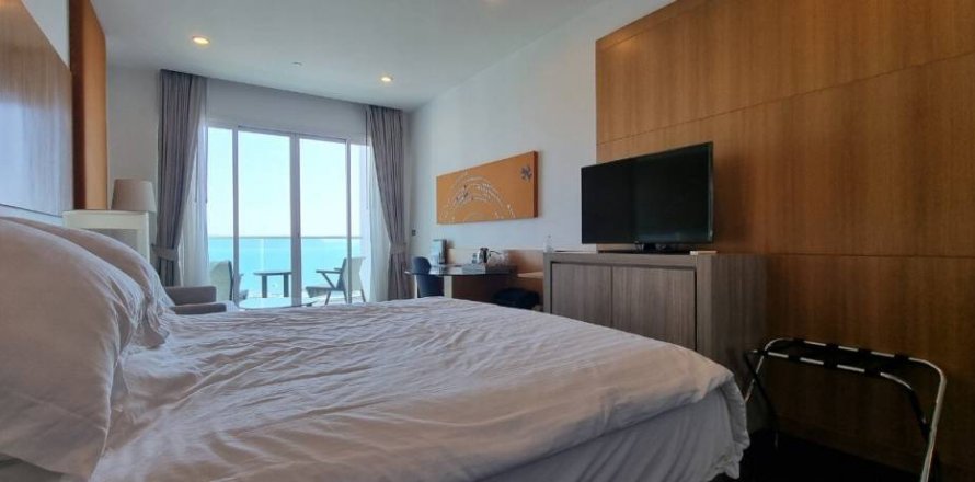 Студия в кондо в Саттахипе, Таиланд № 100535