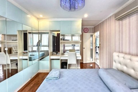 Кондоминиум с 2 спальнями в Бангкоке, Таиланд № 124808 - фото 8