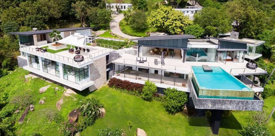 Villa in Ko Samui, Thailand 5 bedrooms № 124597