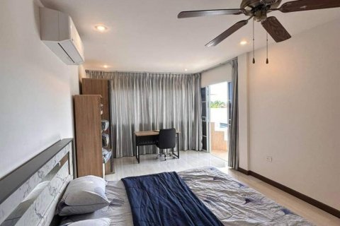 Villa in Rawai, Thailand 3 bedrooms № 104238 - photo 7
