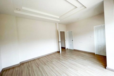 Дом в Паттайе, Таиланд с 3 спальнями  № 94298 - фото 10