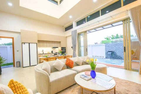 Villa à Phuket, Thaïlande 3 chambres № 142485 - photo 2