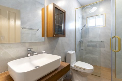 House in Chiang Mai, Thailand 4 bedrooms № 142487 - photo 13