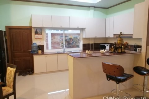 Дом в Паттайе, Таиланд с 4 спальнями № 132371 - фото 16