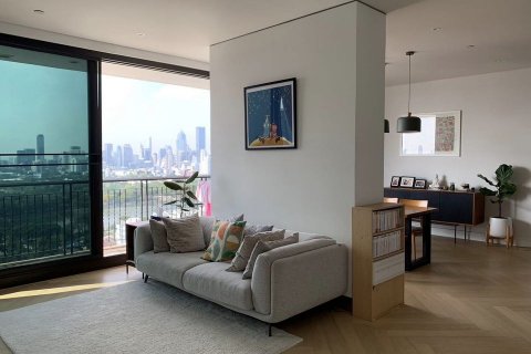 Condo in Khlong Toei, Bangkok, Thailand, 3 bedrooms  № 123804 - photo 4