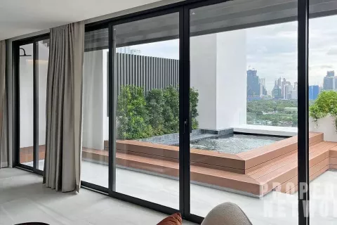 Condo à Khlong Toei, Bangkok, Thaïlande, 2 chambres № 124038 - photo 10