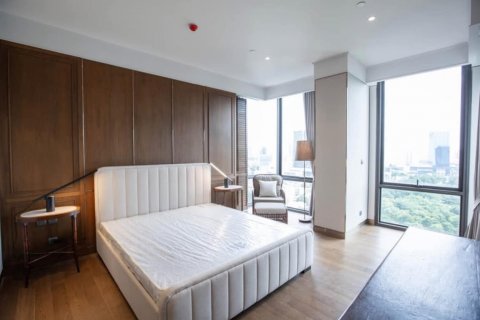 Condo in Pathum Wan, Bangkok, Thailand, 3 bedrooms  № 123934 - photo 11