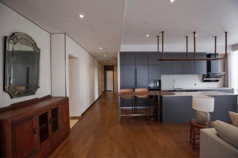 Condo in Pathum Wan, Bangkok, Thailand, 3 bedrooms  № 123934 - photo 15