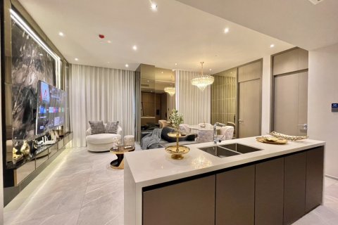 Condo in Watthana, Bangkok, Thailand, 2 bedrooms  № 123938 - photo 26