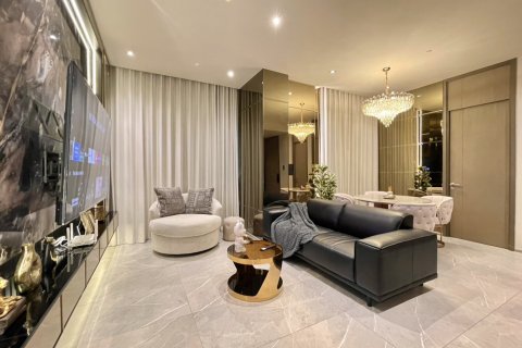 Condo in Watthana, Bangkok, Thailand, 2 bedrooms  № 123938 - photo 27