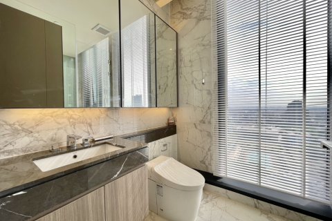 Condo in Watthana, Bangkok, Thailand, 2 bedrooms  № 123938 - photo 25