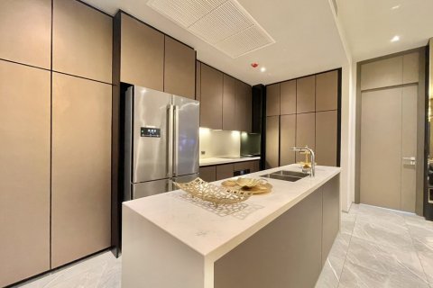 Condo in Watthana, Bangkok, Thailand, 2 bedrooms  № 123938 - photo 17