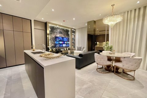 Condo in Watthana, Bangkok, Thailand, 2 bedrooms  № 123938 - photo 8