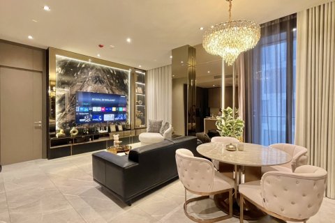 Condo in Watthana, Bangkok, Thailand, 2 bedrooms  № 123938 - photo 1