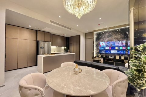 Condo in Watthana, Bangkok, Thailand, 2 bedrooms  № 123938 - photo 6