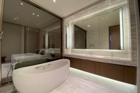 Condo in Pathum Wan, Bangkok, Thailand, 2 bedrooms  № 123940 - photo 4