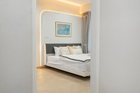 Condo in Khlong San, Bangkok, Thailand, 2 bedrooms  № 123939 - photo 3