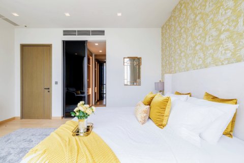 Condo in Watthana, Bangkok, Thailand, 2 bedrooms  № 123935 - photo 18