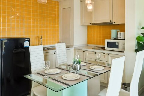 Condo in Hua Hin, Thailand, 1 bedroom  № 120282 - photo 4