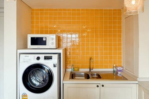 Condo in Hua Hin, Thailand, 1 bedroom  № 120282 - photo 8