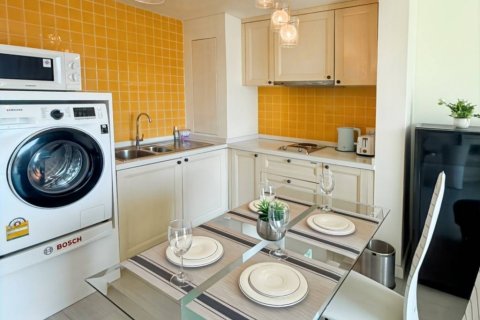 Condo in Hua Hin, Thailand, 1 bedroom  № 120282 - photo 9