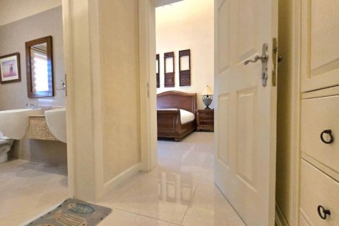 Вилла в Паттайе, Таиланд с 3 спальнями № 120285 - фото 10