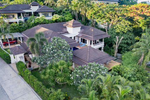 Villa in Phuket, Thailand 5 bedrooms № 142601 - photo 6