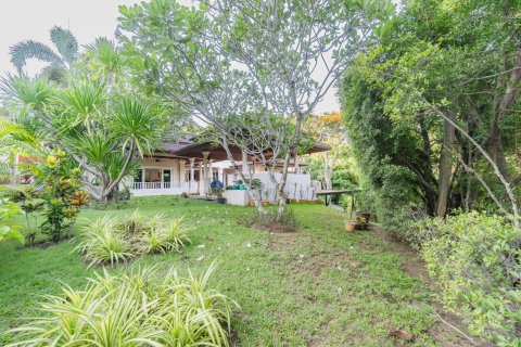Villa in Phuket, Thailand 5 bedrooms № 142601 - photo 10