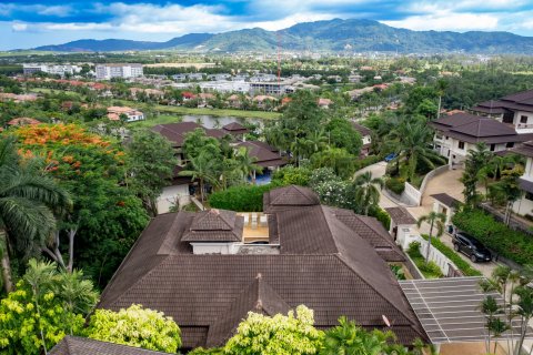 Villa in Phuket, Thailand 5 bedrooms № 142601 - photo 5