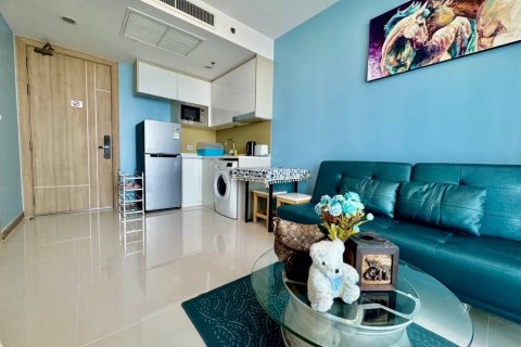 Condo in Pattaya, Thailand, 1 bedroom  № 80123 - photo 4