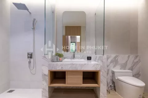 House in Bang Tao, Thailand 3 bedrooms № 130851 - photo 15