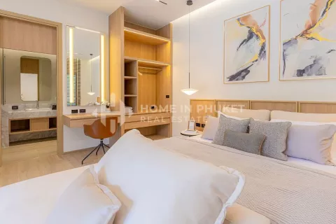 House in Bang Tao, Thailand 3 bedrooms № 130851 - photo 11