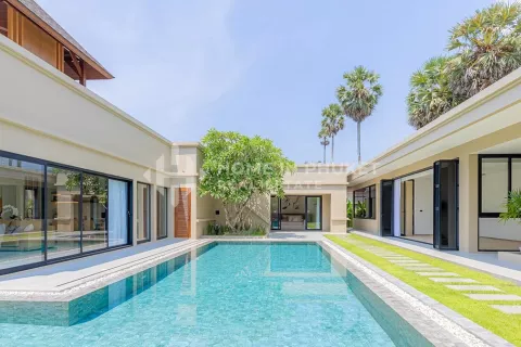 House in Bang Tao, Thailand 3 bedrooms № 130851 - photo 2