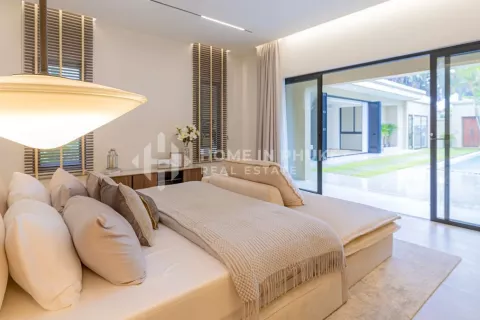 House in Bang Tao, Thailand 3 bedrooms № 130851 - photo 10