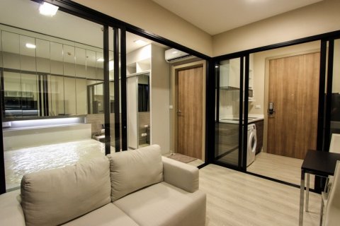 Кондоминиум с 1 спальней в Бангкоке, Таиланд № 144021 - фото 4