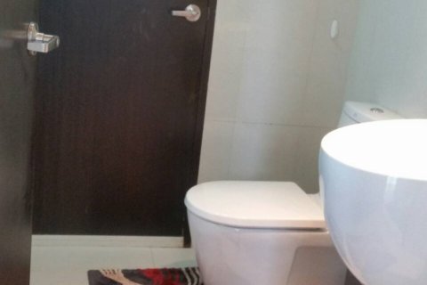 Condo à Phra Khanong, Bangkok, Thaïlande, 1 chambre  № 144063 - photo 13