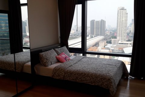 Condo in Bangkok, Thailand, 2 bedrooms  № 144023 - photo 6