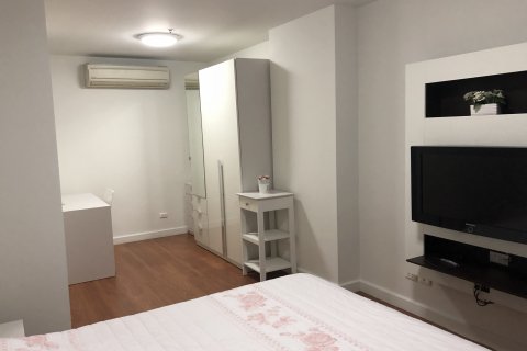 Condo in Bangkok, Thailand, 1 bedroom  № 144062 - photo 7