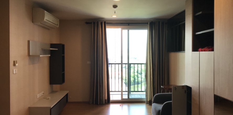 Condo in Bangkok, Thailand, 2 bedrooms  № 144060