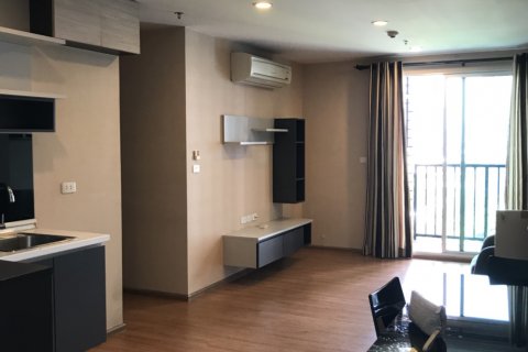 Condo in Bangkok, Thailand, 2 bedrooms  № 144060 - photo 3