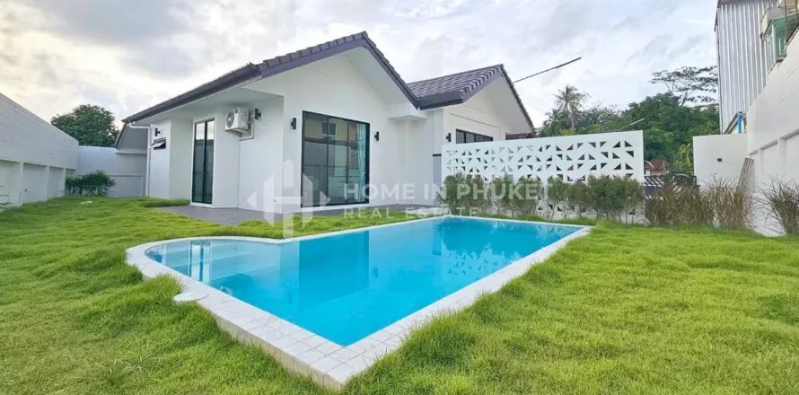 House in Kathu, Thailand 4 bedrooms № 131307
