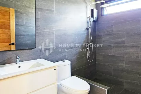 House in Kathu, Thailand 4 bedrooms № 131307 - photo 16