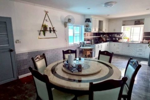 Дом в Банг Саре, Таиланд с 4 спальнями № 125900 - фото 7