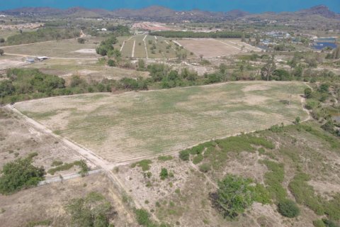 Земельный участок в Хуа Хине, Таиланд  № 125780 - фото 5