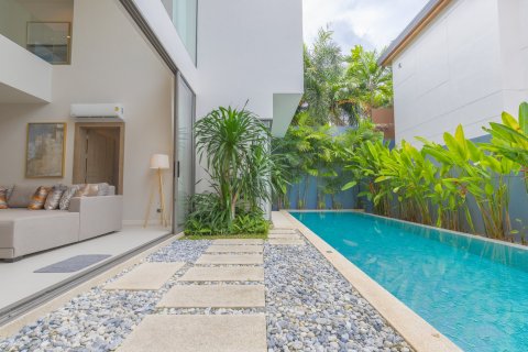 Villa in Ko Kaeo, Thailand 3 bedrooms № 71772 - photo 24