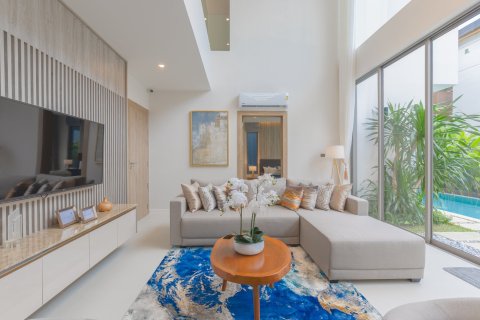 Villa in Ko Kaeo, Thailand 3 bedrooms № 71772 - photo 10