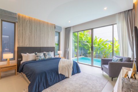 Villa in Ko Kaeo, Thailand 3 bedrooms № 71772 - photo 11